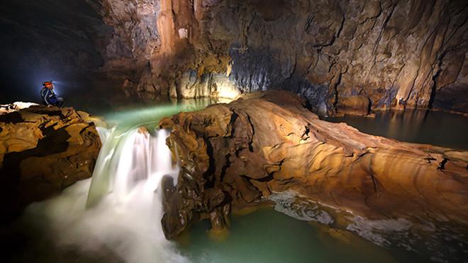 Tu Lan Cave Encounter Tour 2 Days